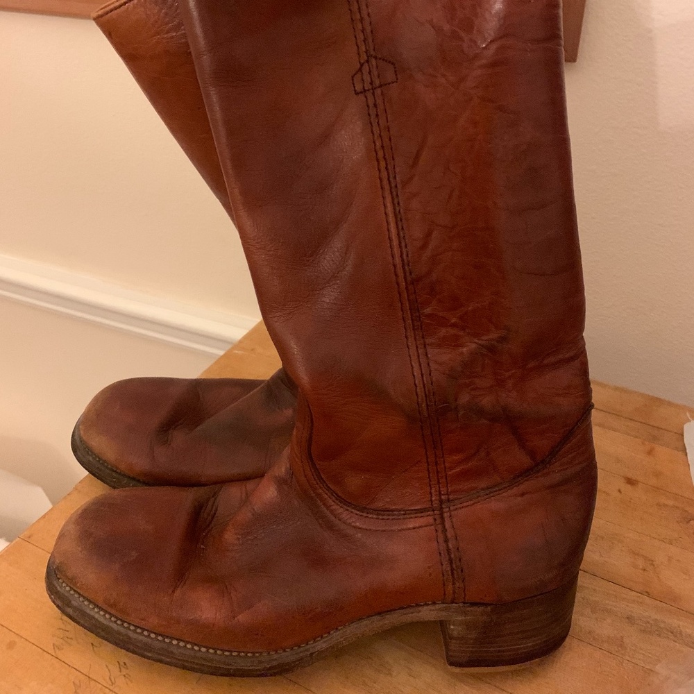 Fry boots